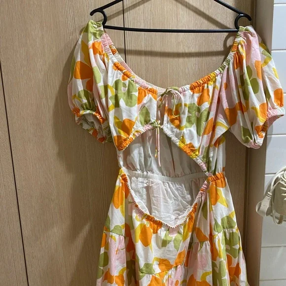 COPY - Sabo Skirt Cherise Dress - Picture 2 of 5